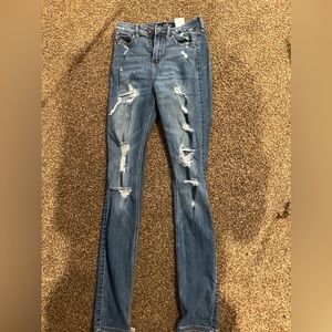 Hollister jeans